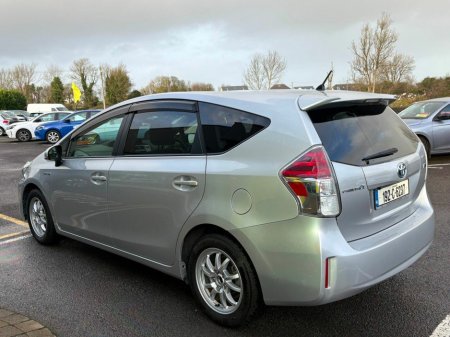 2019 Toyota Prius - view 4