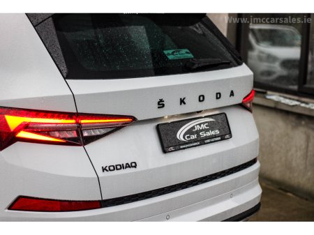 2023 Skoda Kodiaq 2.0 TDI 150HP DSG SportLine 7 Seat €49,995 thumbnail