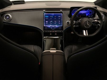 2025 Mercedes-Benz EQE EQE350 4Matic AMG Line 96 kwh €79,900