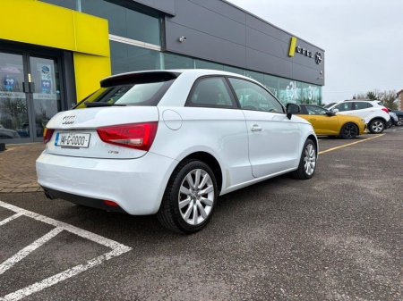 2014 Audi A1 - view 2
