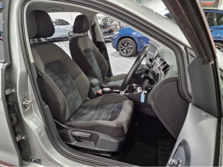 2013 Volkswagen Golf - thumbnail 7