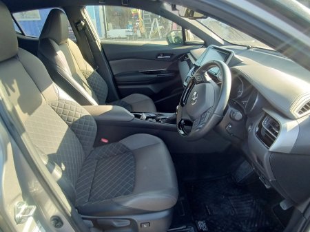 2021 Toyota C-HR - thumbnail 11