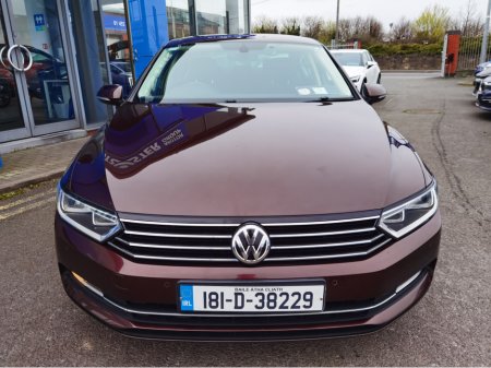 2018 Volkswagen Passat - thumbnail 2