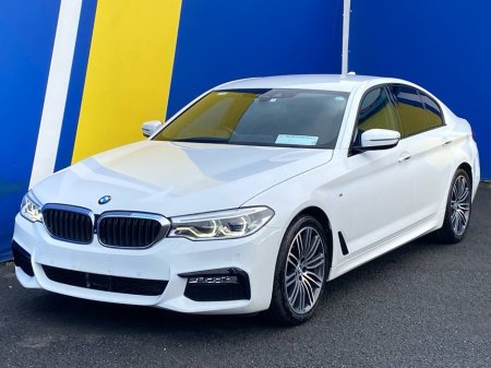 2018 BMW 5 Series 523d M-SPORT 2.0 AUTO // POWERED HALF ALCANTARA M-SPORT SEATS // 360 DEGREE REVERS CAMERA // DIGITAL CLUSTER €26,900 thumbnail