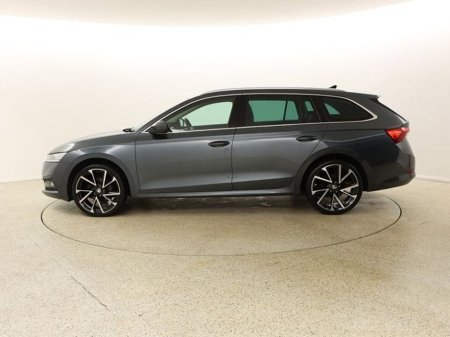 2022 Skoda Octavia - thumbnail 4