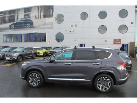 2022 Hyundai Santa Fe 1.6 PHEV 4WD Executive Plus Auto €44,950