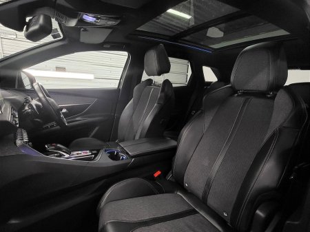 2019 Peugeot 3008 - thumbnail 7