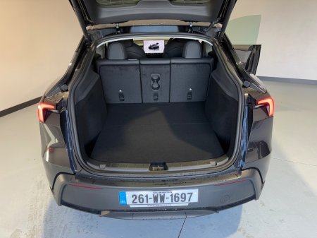 2026 Tesla Model Y - thumbnail 10