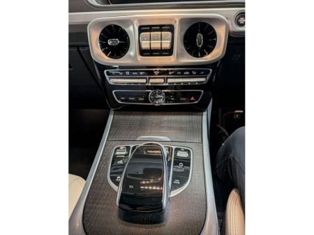 2023 Mercedes-Benz G Class G 400 d 400 D 5DR Auto €169,888 thumbnail