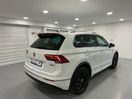 2019 Volkswagen Tiguan - thumbnail 15