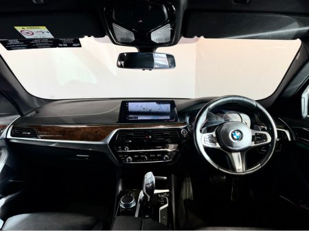 2017 BMW 5 Series D M SPORT ZM5G 4DR AUTO €27,990 thumbnail