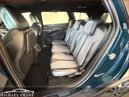 2023 Peugeot 5008 - thumbnail 18