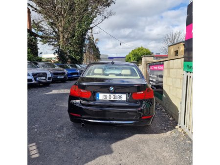 2013 BMW 3 Series - thumbnail 4