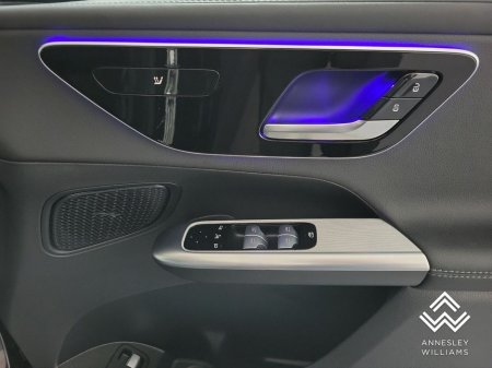 2025 Mercedes-Benz GLC Class - thumbnail 24