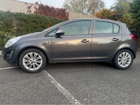 2013 Vauxhall Corsa 5 door hatchback in excellent condition, fresh NCT & warranty  >>> Special Deal  €5,995