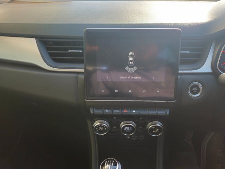 2022 Renault Captur - thumbnail 23