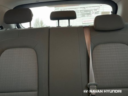 2022 Hyundai Kona 1.0 T-GDI Executive Two Tone Roof €25,950 thumbnail