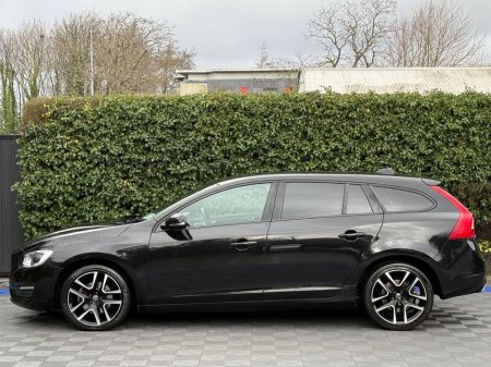 2017 Volvo V60 D4 CLASSIC 2.0 D // SERVICE HISTORY // REVERSE CAMERA // DIGITAL CLUSTER €19,900 thumbnail