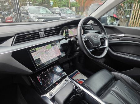 2022 Audi e-tron - thumbnail 17