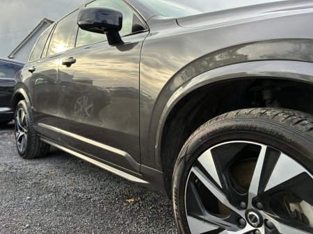 2023 Volvo XC90 - thumbnail 18