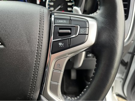 2020 Mitsubishi Outlander 4WD G PLUS AUTOMATIC PLUG IN HYBRID 2.4 PETROL //HIGH SPEC//LOW MILES//HALF LEATHER HEATED SEATS//ELECTRIC DRIVERS SEAT//HEATED STEERING WHEEL// €24,950 thumbnail