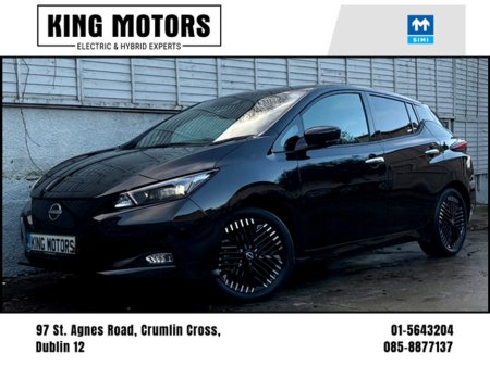 2024 Nissan Leaf - thumbnail 1