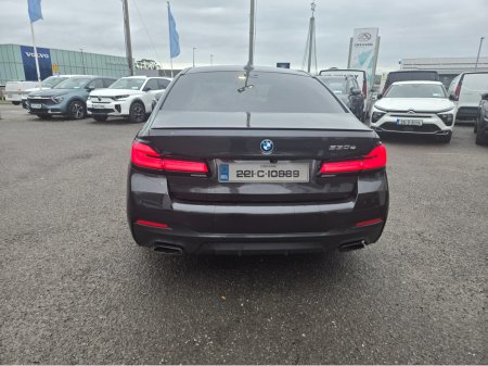 2022 BMW M1 - view 4