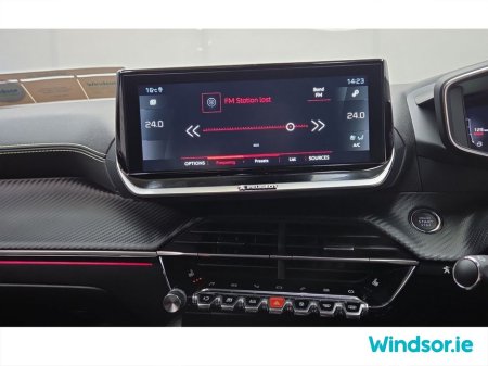 2023 Peugeot 2008 - thumbnail 13