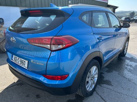 2016 Hyundai Tucson - thumbnail 3