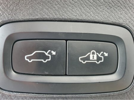 2019 Volvo XC90 - thumbnail 39