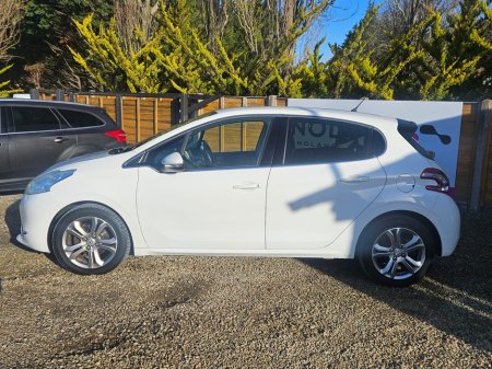 2015 Peugeot 208 - thumbnail 3