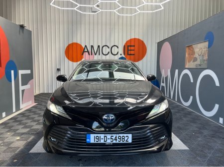 2019 Toyota Camry 2.5 HYBRID / 54k KMs / REVERSE CAMERA , ADAPTIVE CRUISE & MORE €23,950