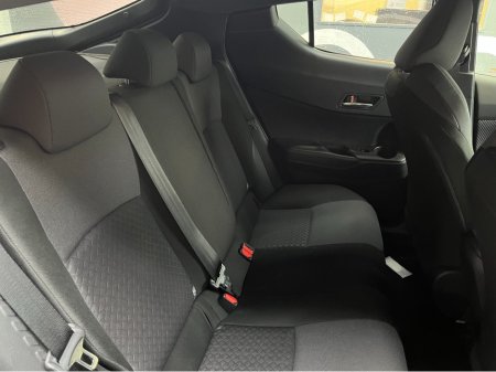 2020 Toyota C-HR - thumbnail 12