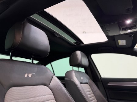 2018 Volkswagen Passat - thumbnail 15