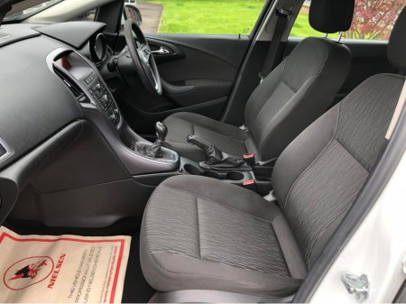 2015 Opel Astra 1.6 CDTI Design €7,300