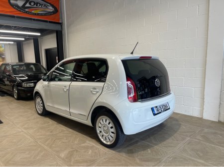 2014 Volkswagen up! - thumbnail 6