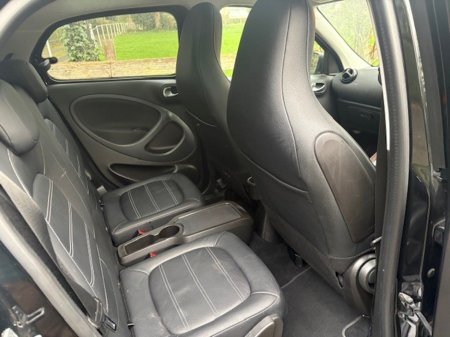 2021 Smart Forfour - thumbnail 18