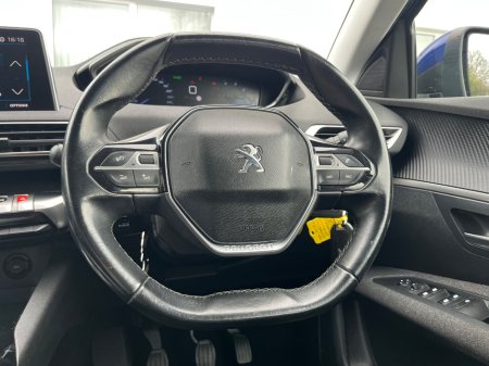 2018 Peugeot 3008 - thumbnail 18