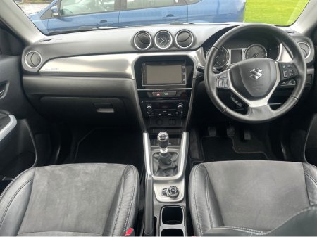 2018 Suzuki Vitara Glx thumbnail