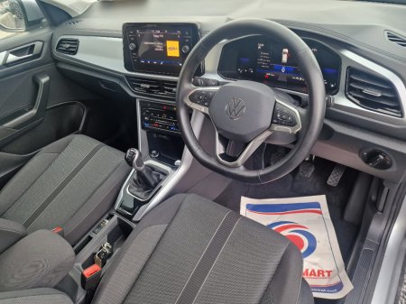 2024 Volkswagen T-Roc Spec ED 1.0tsi M6F 116HP €28,950 thumbnail