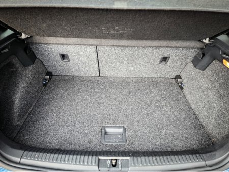 2016 Volkswagen Polo - thumbnail 17