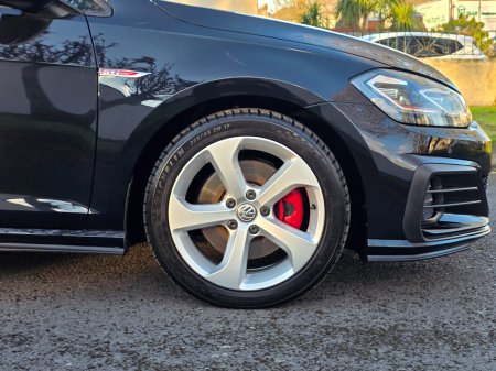 2017 Volkswagen Golf - thumbnail 17