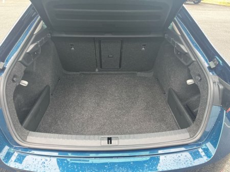 2023 Skoda Octavia - thumbnail 9