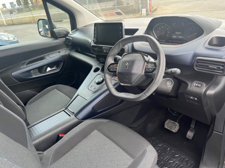 2022 Peugeot Rifter - thumbnail 16