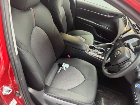 2018 Toyota Camry - thumbnail 10