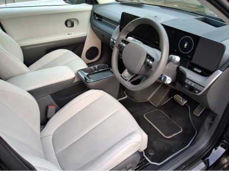 2025 Hyundai Ioniq 5 - thumbnail 10