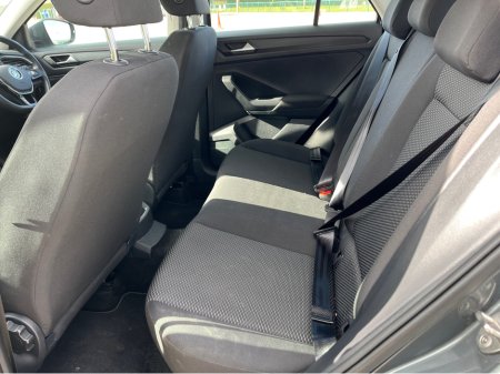 2021 Volkswagen T-Roc - thumbnail 11