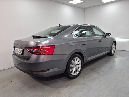 2023 Skoda Superb AMBITION 2.0 TDI 150HP 5DR €28,950 thumbnail