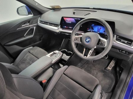 2025 BMW X1 - thumbnail 6