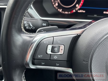 2018 Volkswagen Tiguan 4 MOTION R-LINE , DSG // IMMACULATE €29,950 thumbnail